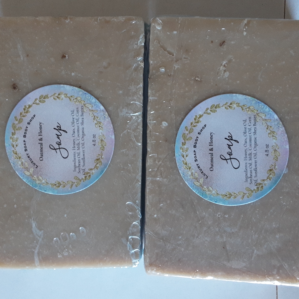 Oatmeal & Honey Handmade Soap - Picture 2 of 4